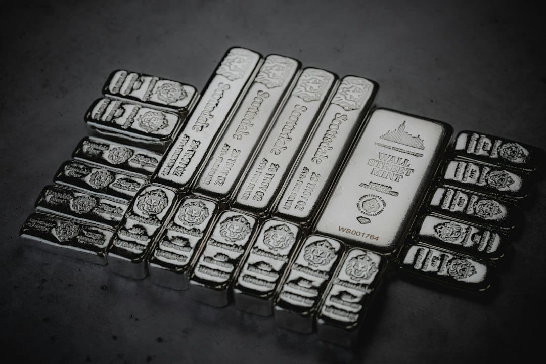 How to Buy 10 oz Silver Bars for Sale the Smart Way in 2026